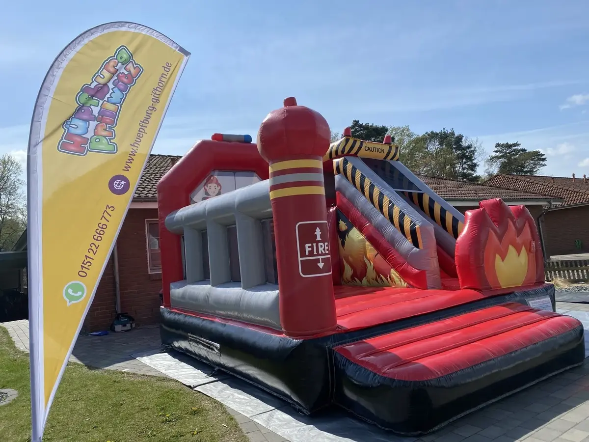 Feuerwehrwache Huepfburg Vorne2