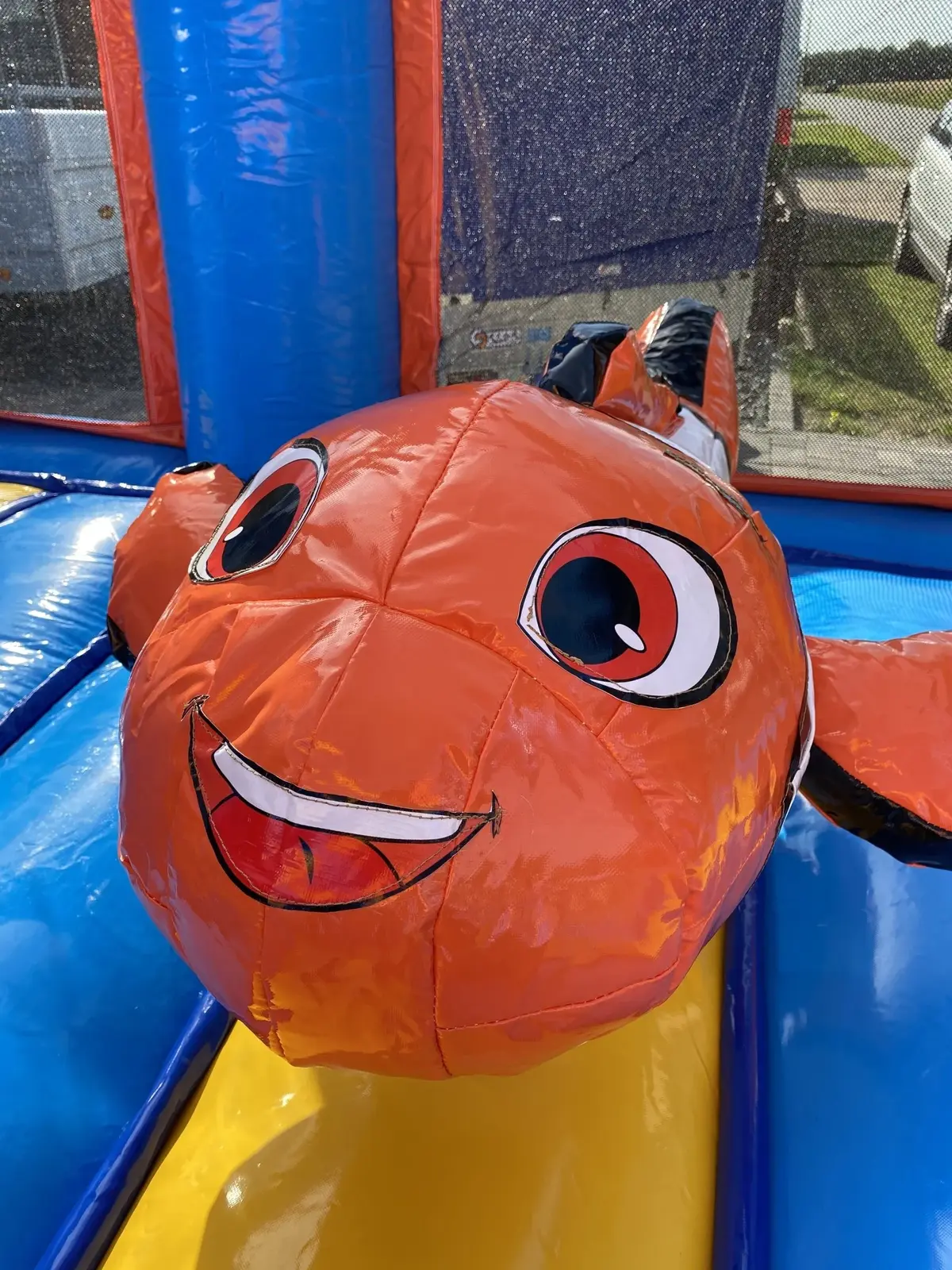 Seaworld Huepfburg Fischnemo