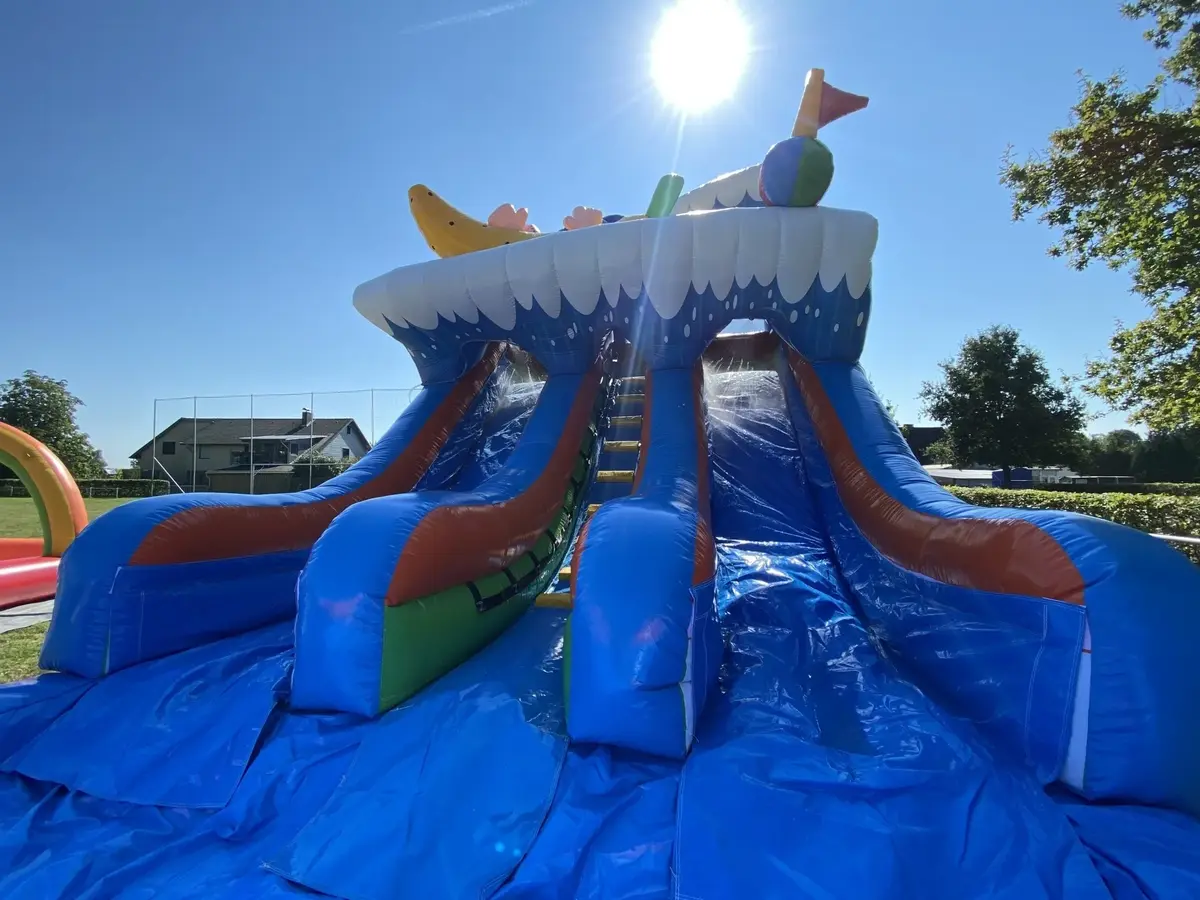 Surfer Wasserrutsche Wasser